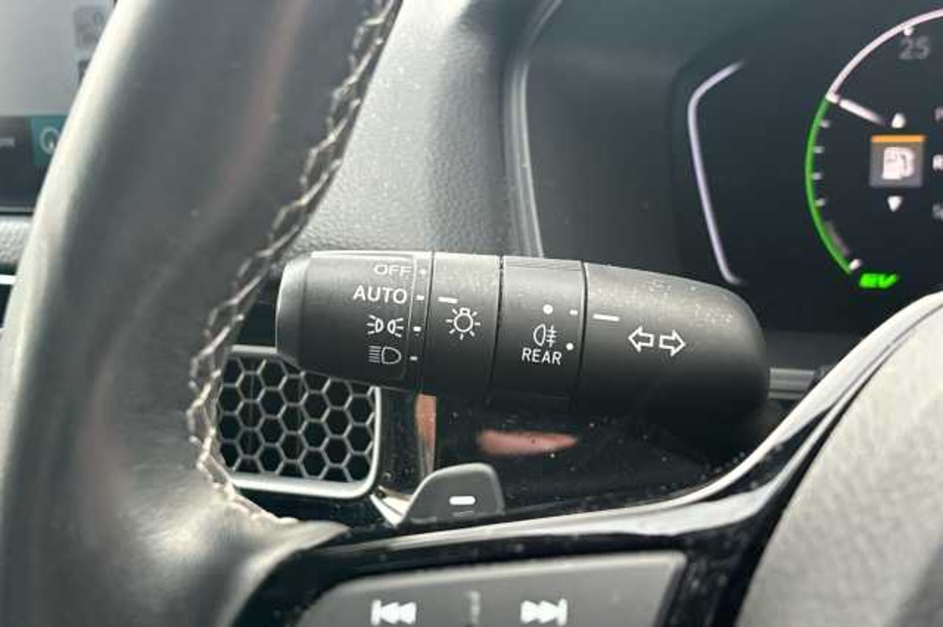 Honda Civic Hybrid 2.0 eHEV Elegance 5dr CVT 