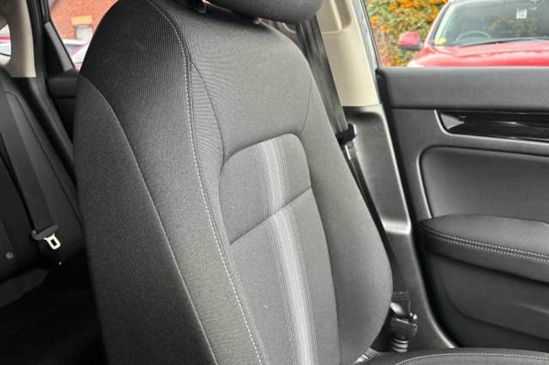 Honda Civic Hybrid 2.0 eHEV Elegance 5dr CVT 