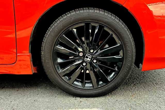 Honda Jazz 1.5 i-VTEC Sport 5dr CVT 