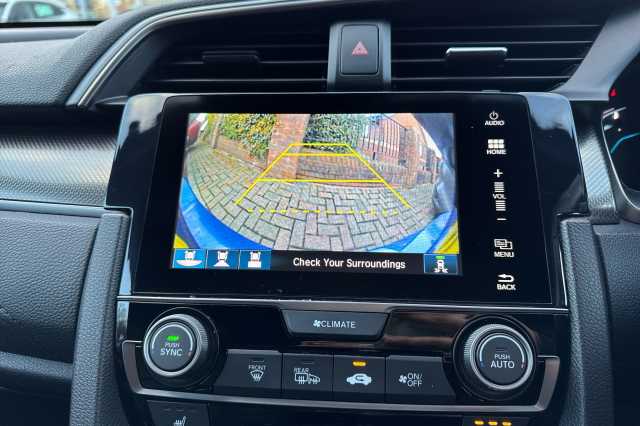 Honda Civic 1.5 VTEC Turbo Prestige 5dr 