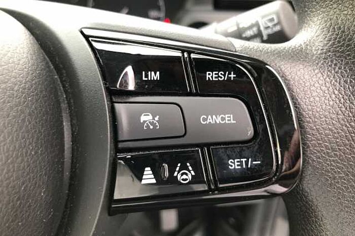 Honda HR-V Hybrid 1.5 i-MMD (131ps) Elegance eCVT 5-Door 