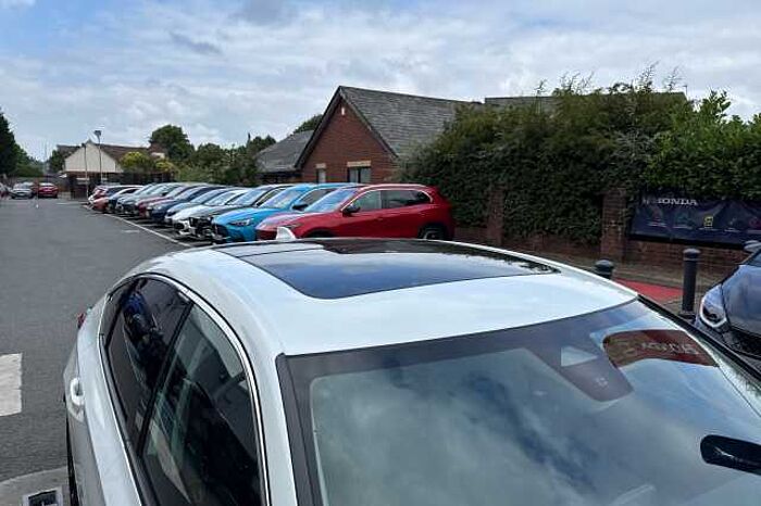 Honda Civic Hybrid 2.0 eHEV Advance 5dr CVT 