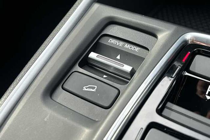 Honda CR-V Hybrid 2.0 eHEV Elegance 5dr eCVT 