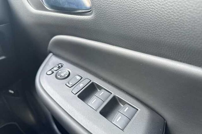 Honda Jazz Hybrid 1.5 i-MMD Hybrid Advance 5dr eCVT 